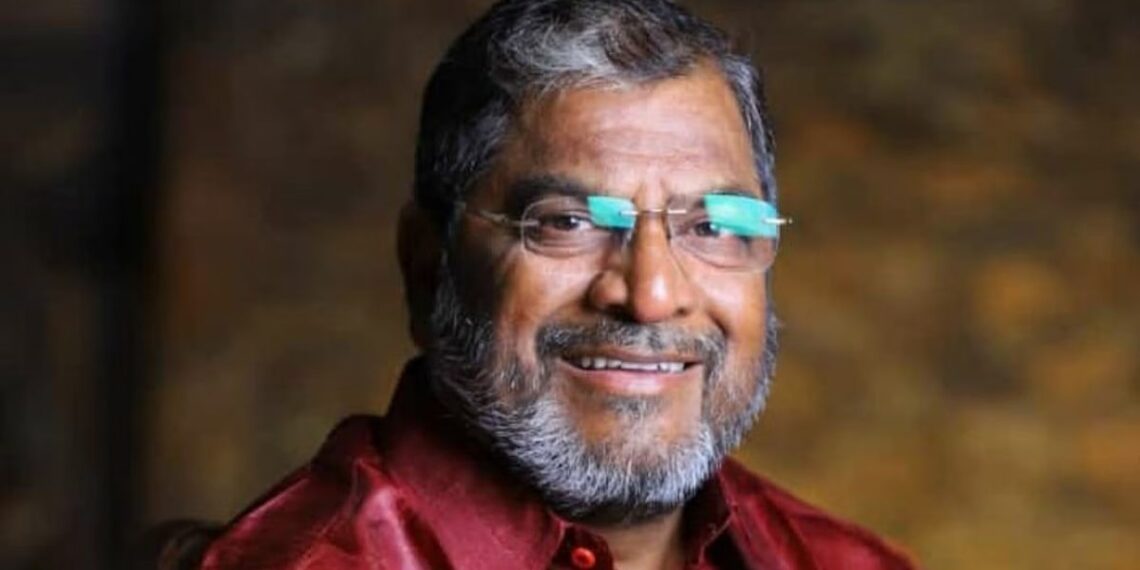 Raju shetty critized pune bajar samiti over adtya cheking