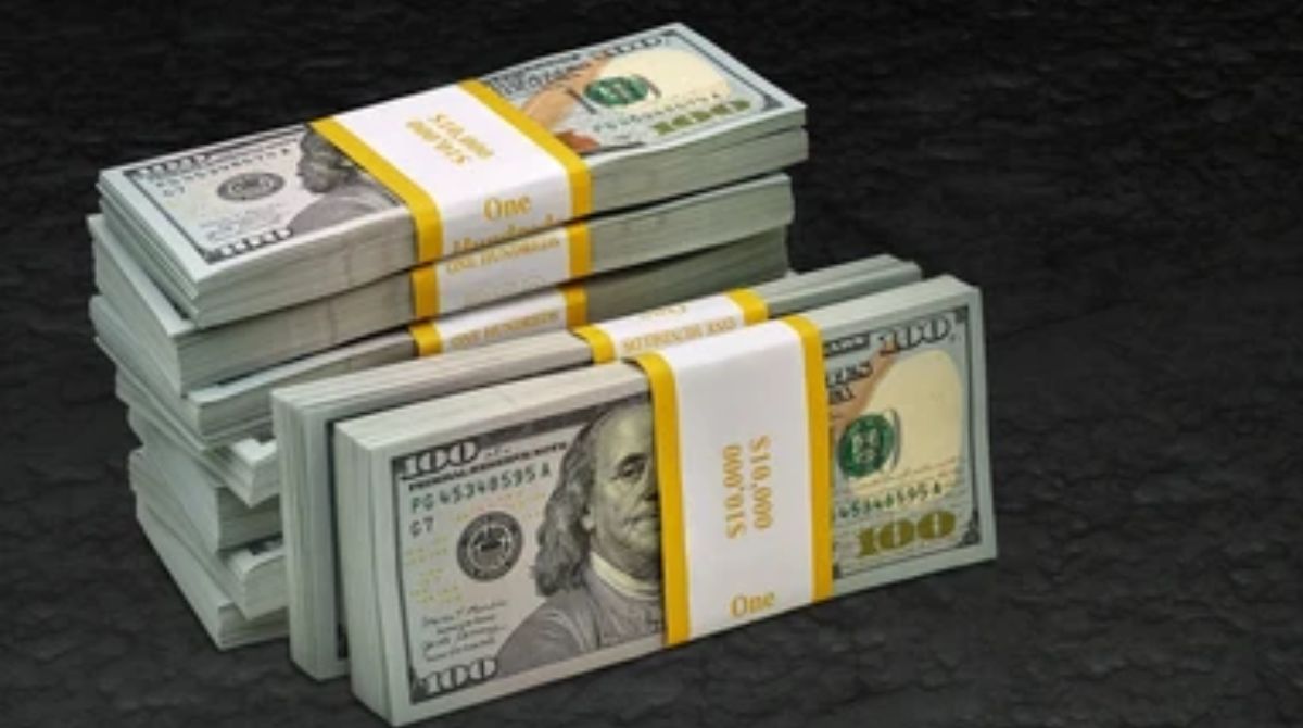 know about employee get 13 crore salary michigan