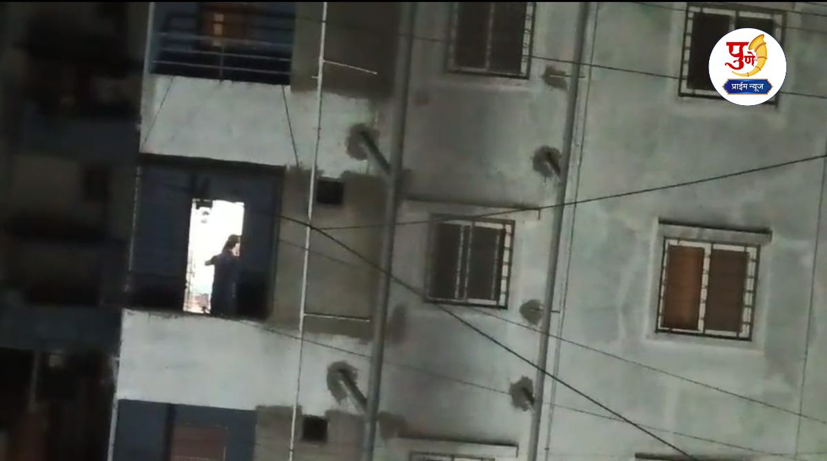 Students from Loni Kalbhor make noise all night in the hostel; Watch the video...