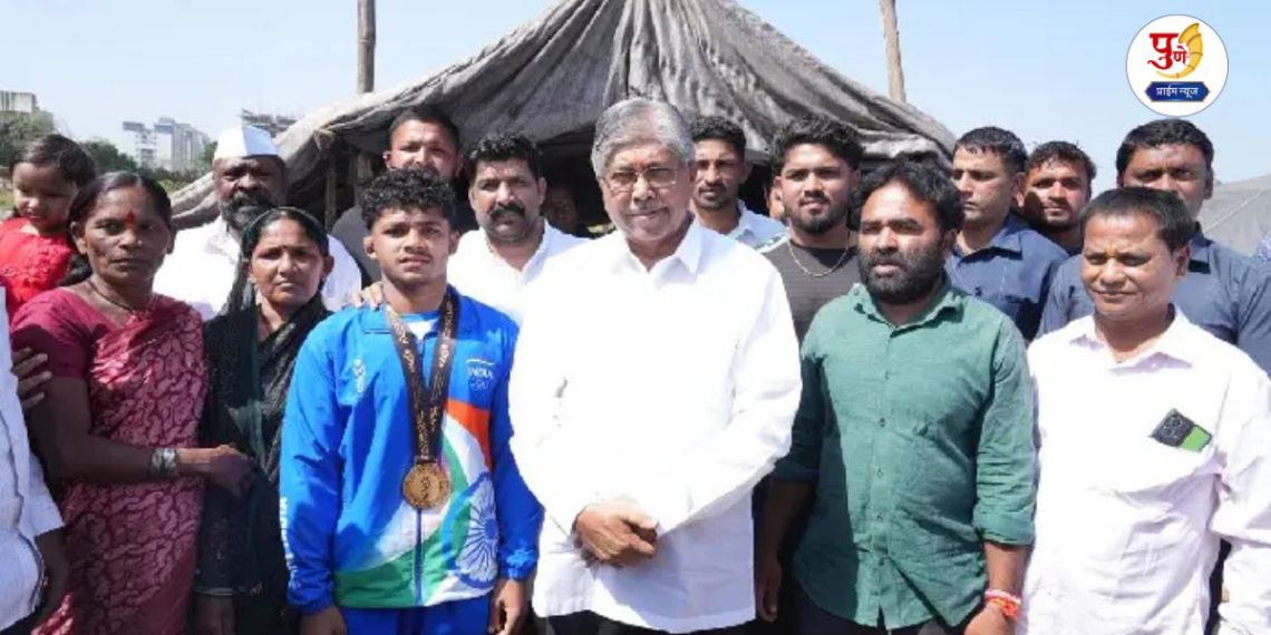 Chandrakant Patil: Sunny Phulmali's life changed after winning a gold medal in Bahrain! Chandrakant Dadi takes over as guardian of Lohegaon's 'wrestler'