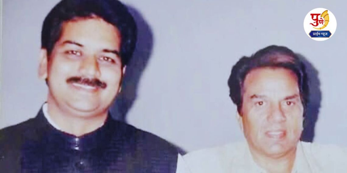 Dharmendra passes away