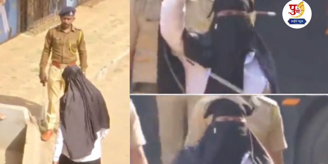 Bandu Andekar: "What is the work of righteousness, what is the name of Andekar!" Gangster Bandu Andekar, while giving slogans, filled out his nomination form in a police convoy with his face covered with a black cloth