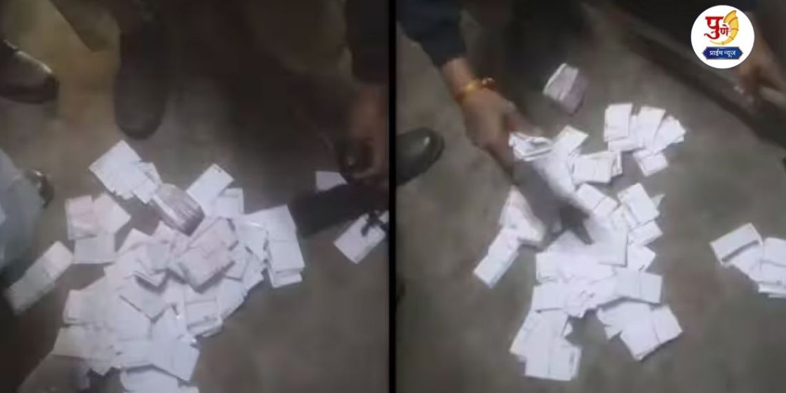 Malegaon Voting 2026: A mockery of democracy in Malegaon! More than 800 bogus voting cards found in a single house; Administration raid, excitement in the entire city