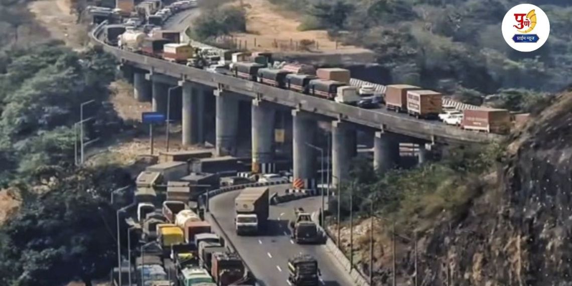 Mumbai-Pune Expressway