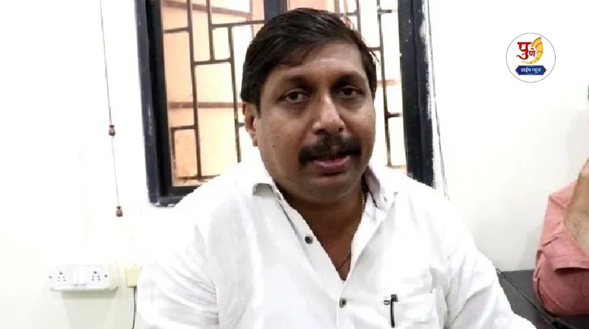 Pandharpur News: Tension at the polling station in Pandharpur! "The power of the people and the violation of the law"; Dhairyashil Mohite Patil directly got angry at the police