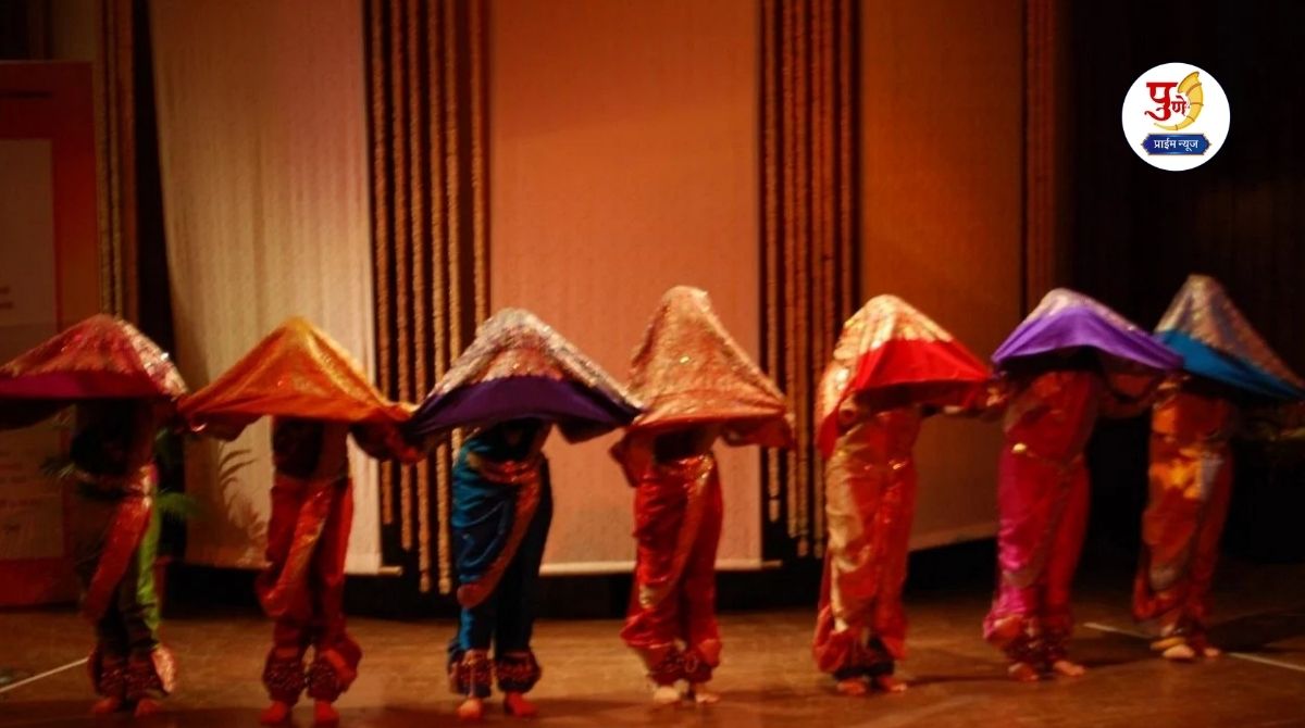 Jamkhed Kala Kendra: Bloody thrill of love at Jamkhed Kala Kendra! A coyote repeatedly attacks a dancer, saying 'Why did you block my number'...